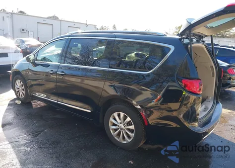 2020 Chrysler Pacifica Touring L из США, поврежденный, VIN 2C4RC1BG0LR176393